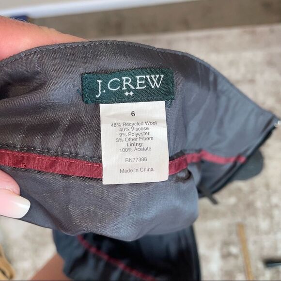 J. CREW Gray Skirt w/ Pockets Lightweight Lined wool blend SZ 6 gray/black mini - Picture 7 of 9